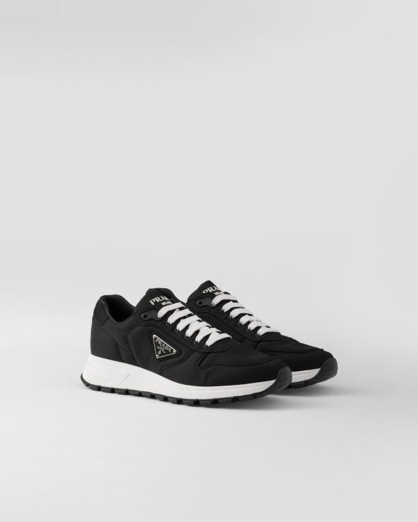 PRADA PRAX 01 RE-NYLON SNEAKERS BLACK – authentiek designer item, direct leverbaar bij Mivelia