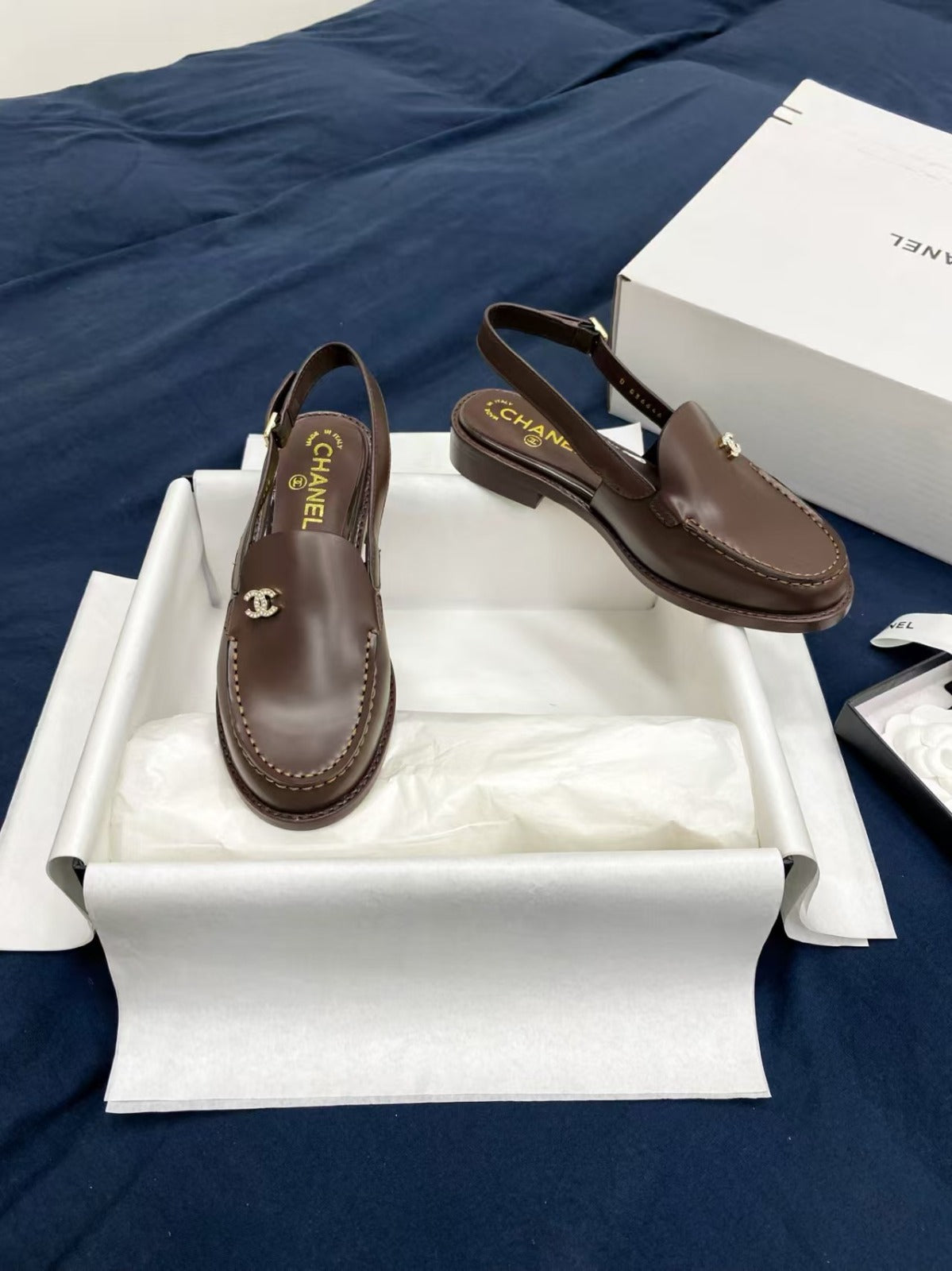 CHANEL OPEN LOAFER BROWN – authentiek designer item, direct leverbaar bij Mivelia