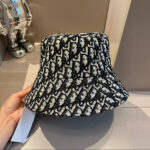 DIOR BUCKET HAT – authentiek designer item, direct leverbaar bij Mivelia
