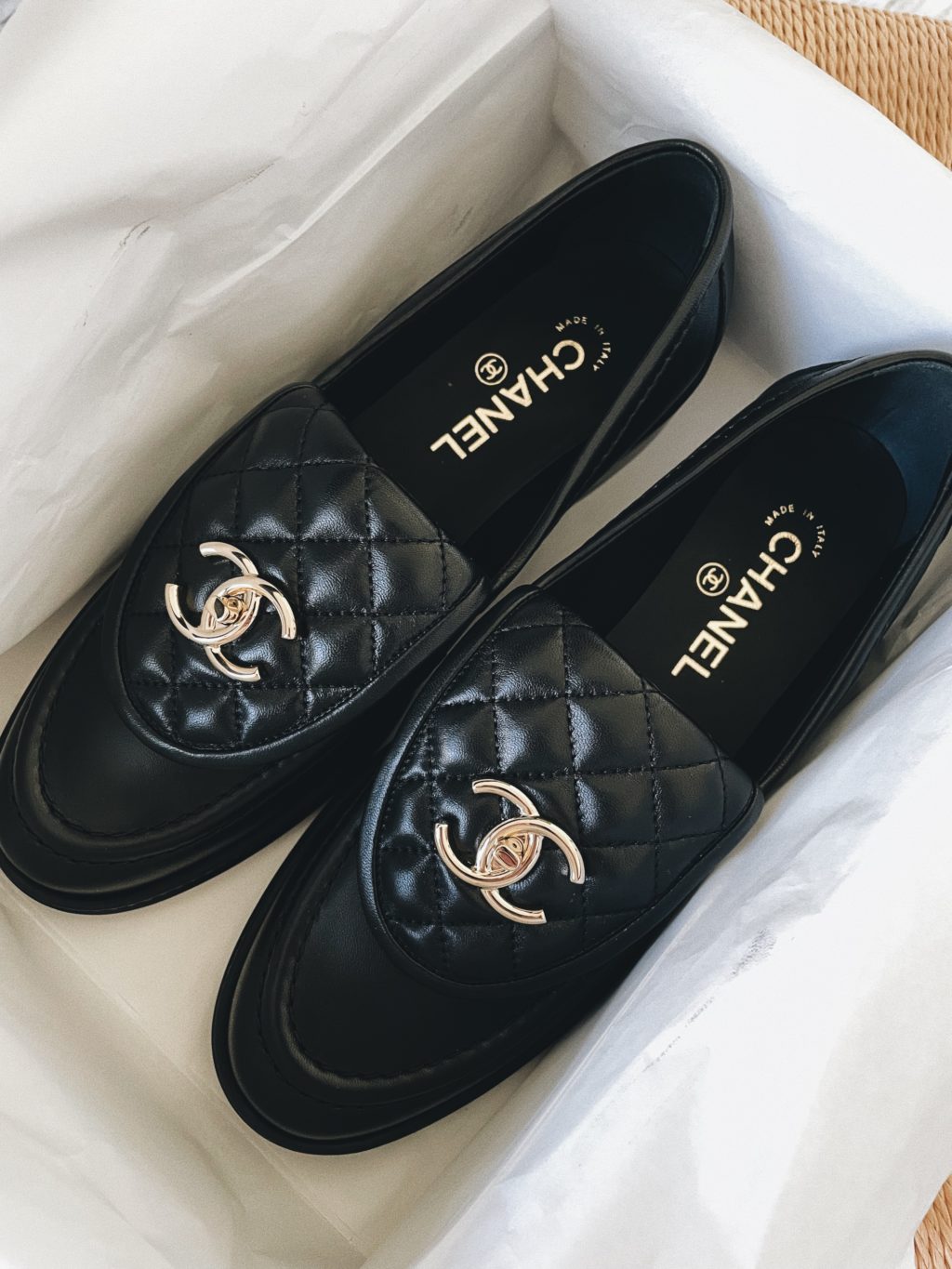 CHANEL LOAFER CLASSIC BLACK – authentiek designer item, direct leverbaar bij Mivelia