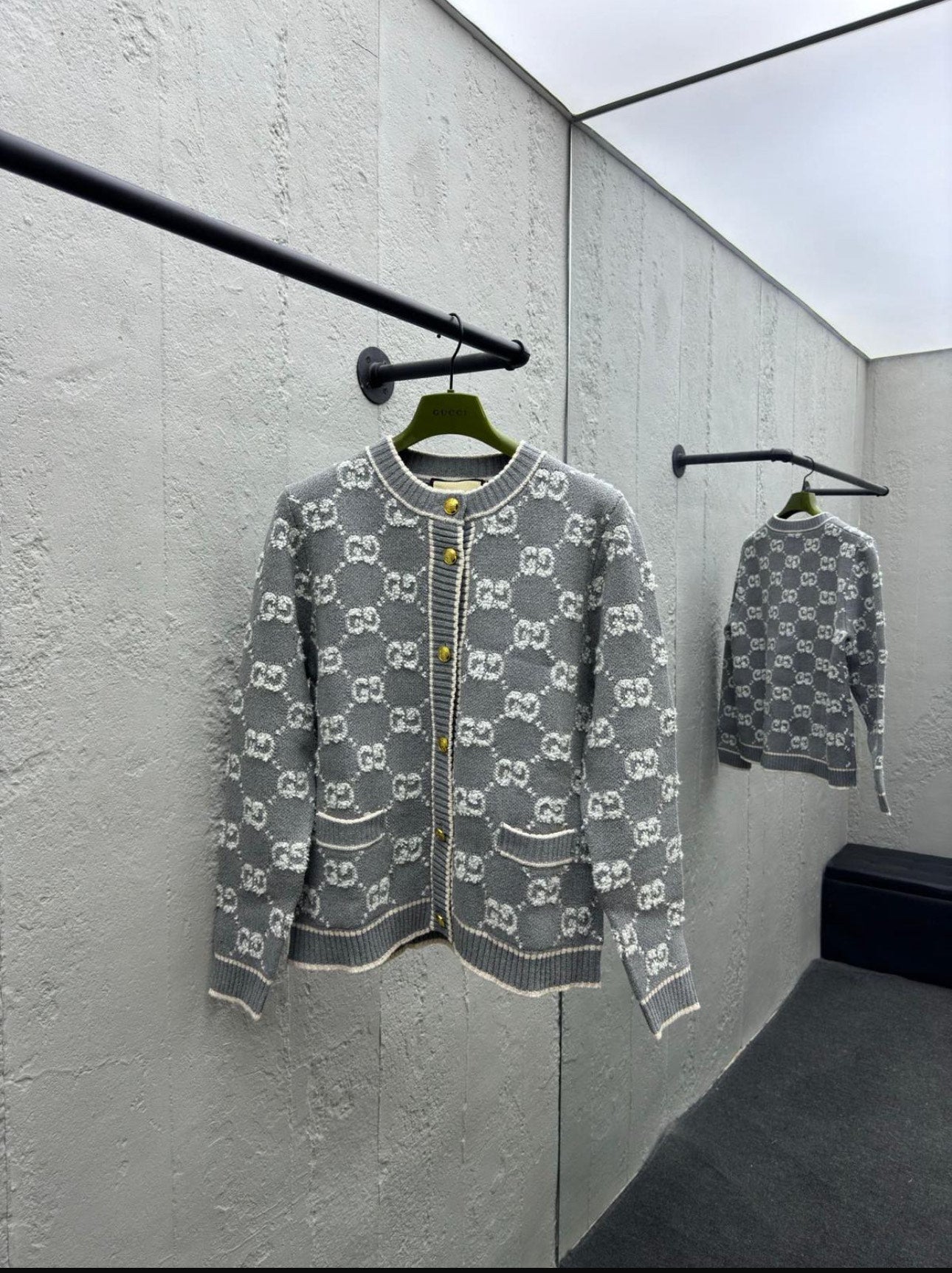 GUCCI WOLLEN JACQUARD VEST – authentiek designer item, direct leverbaar bij Mivelia