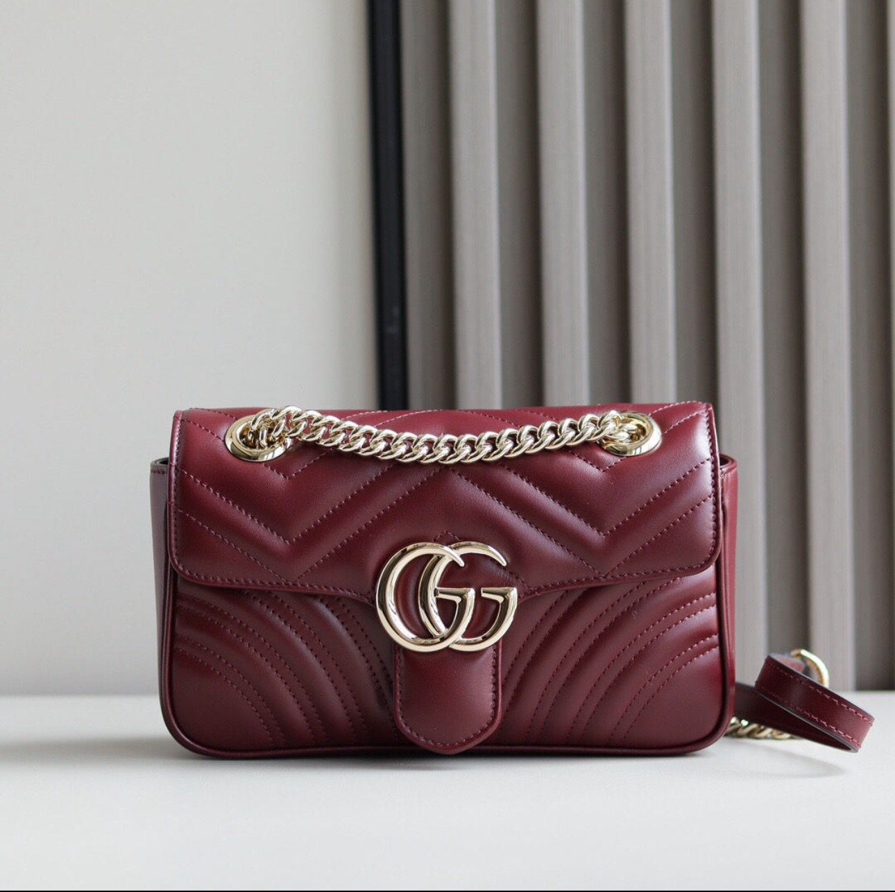 GUCCI MARMONT BORDEAUX – authentiek designer item, direct leverbaar bij Mivelia