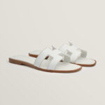 HERMES ORAN SANDAL WHITE – authentiek designer item, direct leverbaar bij Mivelia