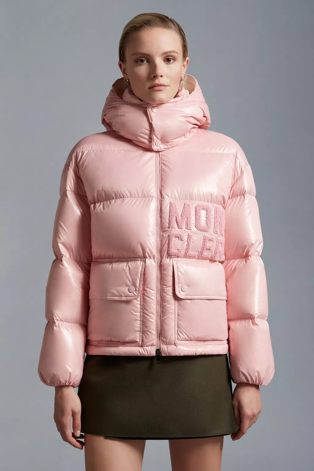 MONCLER ABBAYE PINK – authentiek designer item, direct leverbaar bij Mivelia