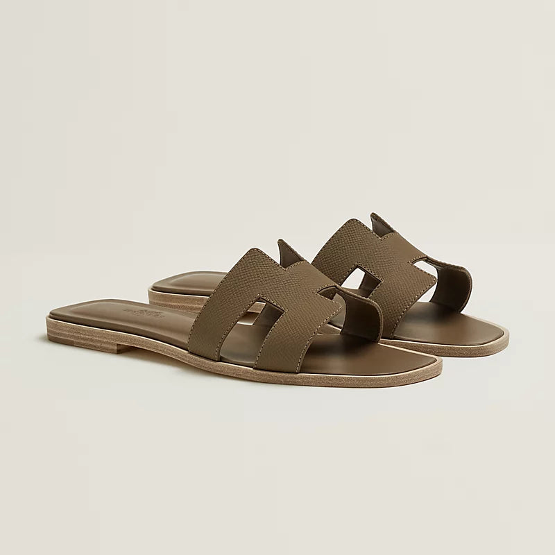 HERMES ORAN ETOUPE – authentiek designer item, direct leverbaar bij Mivelia